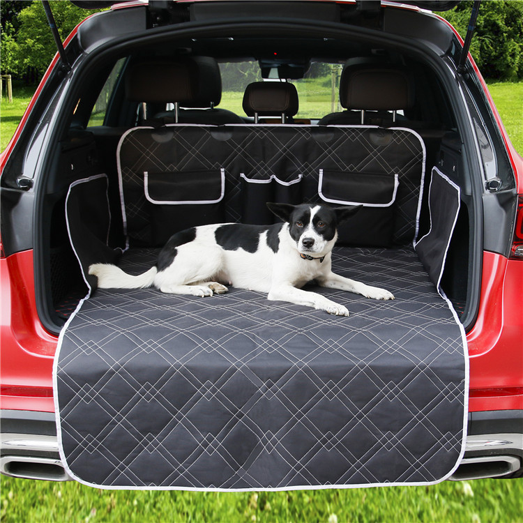 Plaid Quilted Car Trunk Pet Mat 187.5x102.5x59cm - Image 4