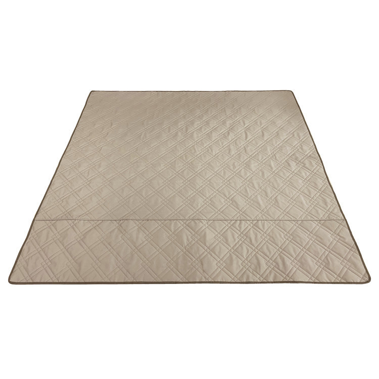 Quilted Waterproof Pet Playpen Mat 72x72 Inch - Image 3