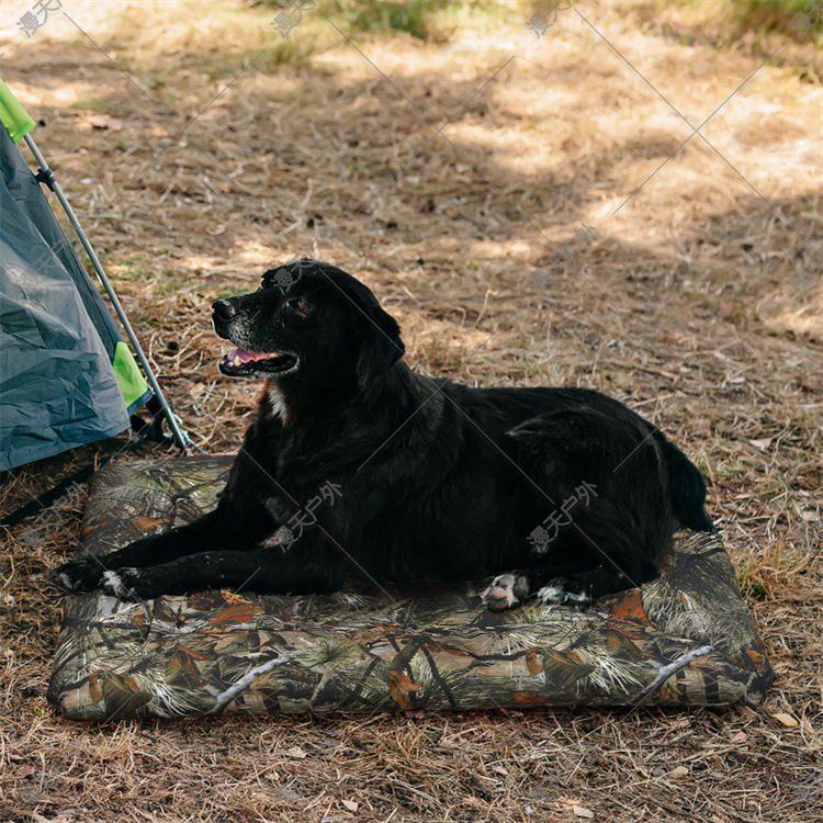 Camouflage Waterproof Portable Rollable Pet Mat - Image 3