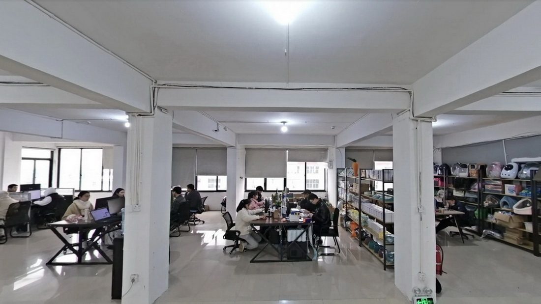 Sampling and showroom