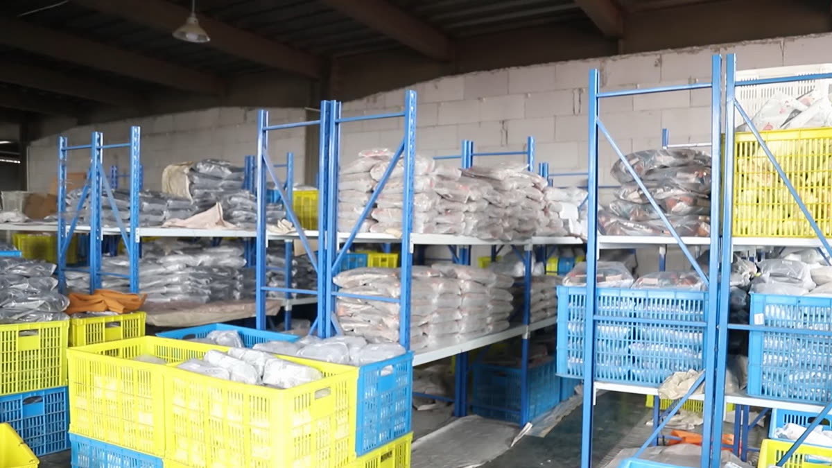 Finished goods warehouse at PawHutt